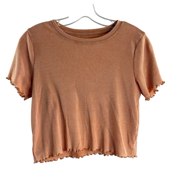 AERIE SIZE MEDIUM ORANGE LETTUCE HEM SHORT SLEEVE TEE CROPPED TOP - Picture 1 of 2